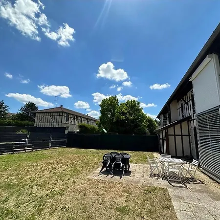 펜션 Charmante Maison Comme Chez Soi Saint-Amand-sur-Fion