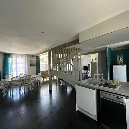 Charmante Maison Comme Chez Soi Saint-Amand-sur-Fion