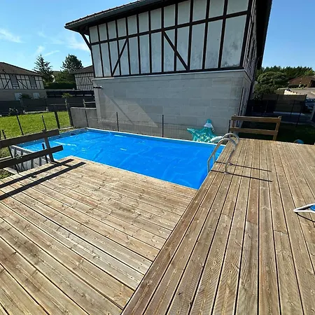 Charmante Maison Comme Chez Soi Holiday home Saint-Amand-sur-Fion