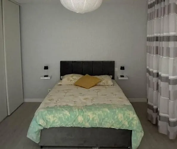 Charmante Maison Comme Chez Soi Holiday home Saint-Amand-sur-Fion